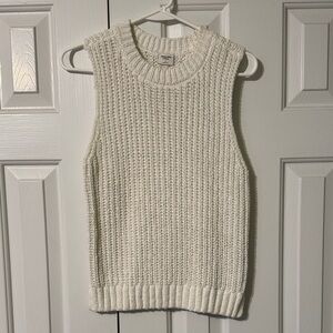 Abercrombie & Fitch Women's White Sweater Vest